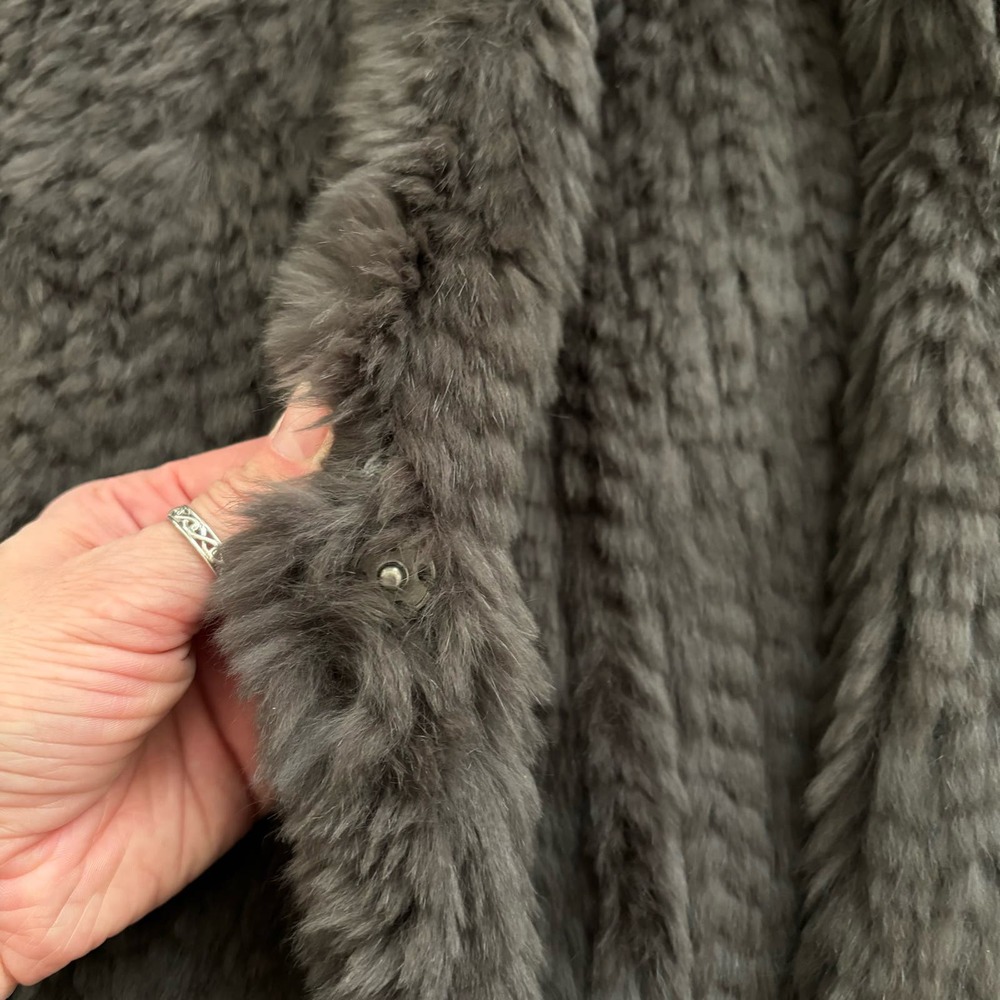 REVOLVE JUNE CORDED RABBIT FUR VEST WITH POCKETS SIZE XS/s - Picture 11 of 15